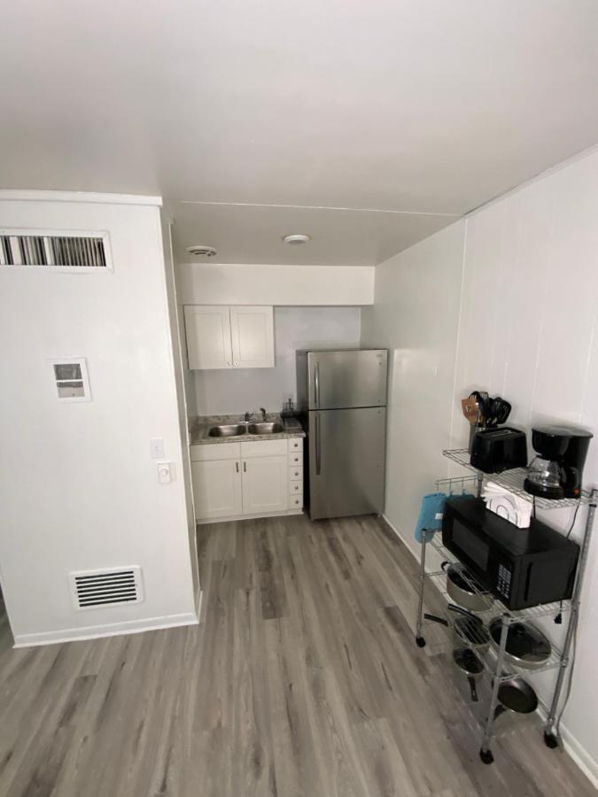 Uptown Inn & Suites Sankt Petersburg Zewnętrze zdjęcie